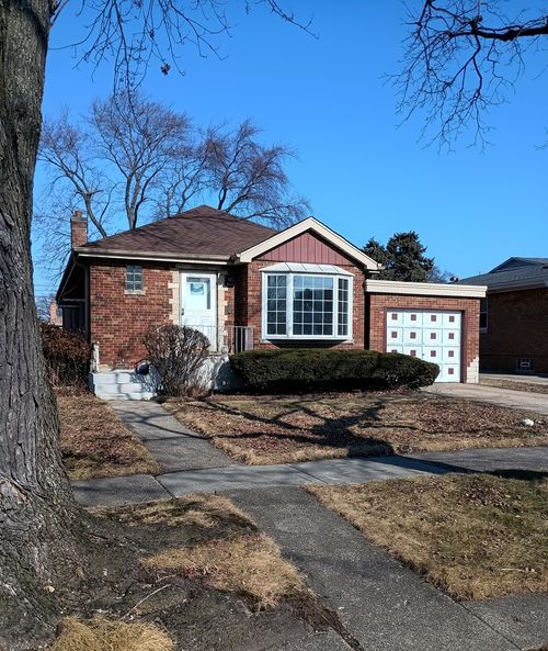 5142 Jarlath Ave, Skokie, IL, 60077-3461 | Card Image