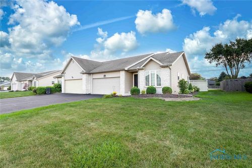 312 Winter Pine Dr, Findlay, OH, 45840-8601 | Card Image