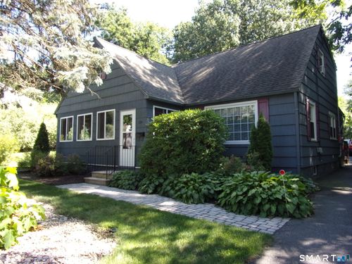 134 East Rd, Bristol, CT, 06010-6826 | Card Image