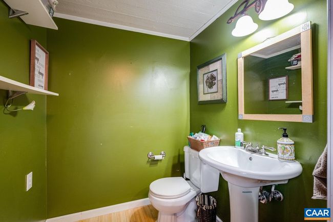 9751 Singers Glen Rd, House other with 3 bedrooms, 2 bathrooms and null parking in SINGERS GLEN VA | Image 13