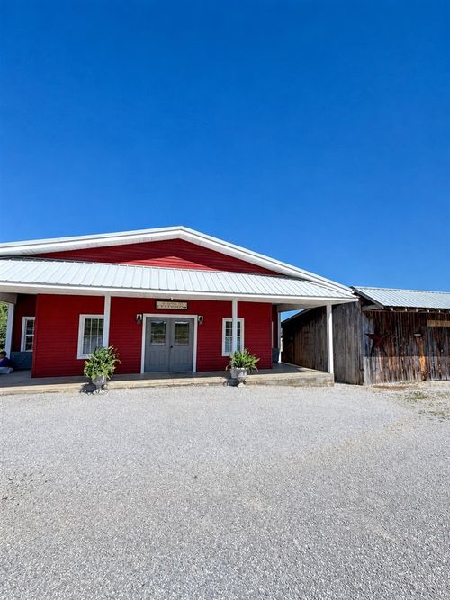 12785 Nashville Road, Woodburn, KY, 42170 | Card Image