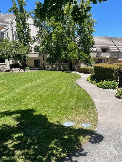 1512 Mission Boulevard, Santa Rosa, CA, 95409 | Card Image