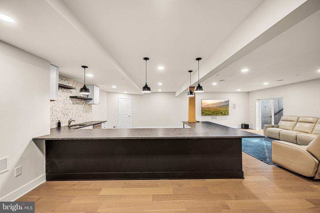 Residential in KENNETT SQUARE