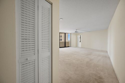 a-8b-2800 N Ocean Dr, Riviera Beach, FL, 33404-3297 | Card Image