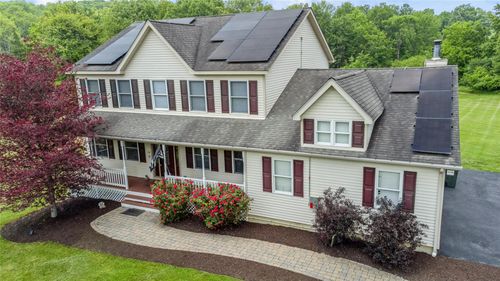 4 Natchu Ct, Salisbury Mills, NY, 12577-5116 | Card Image