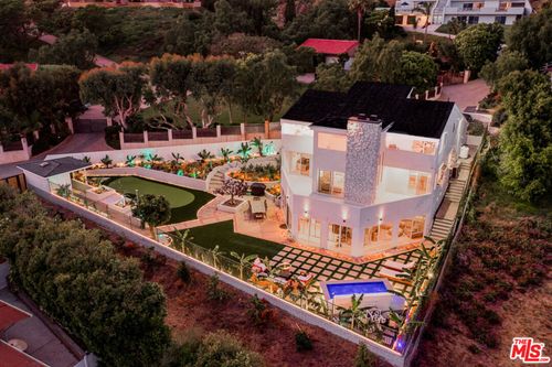 31271 Bailard Rd, Malibu, CA, 90265-2605 | Card Image