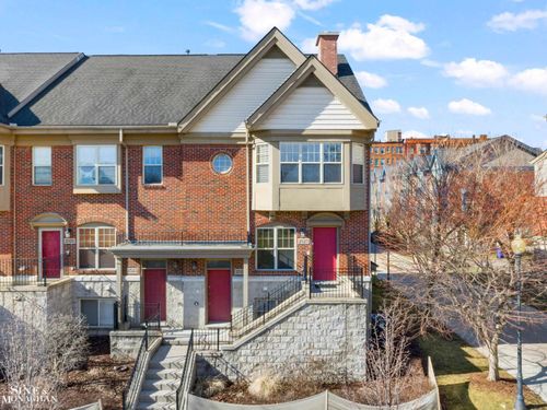 2527 John R St, Detroit, MI, 48201-3158 | Card Image