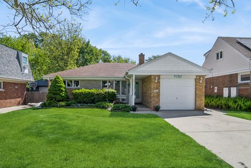 7727 N Oconto Avenue, Niles, IL, 60714 | Card Image