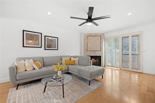 41-249 Alpine St, Pasadena, CA, 91106 | Card Image