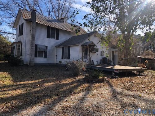 135 Atlantic Ave, Claremont, VA, 23899 | Card Image