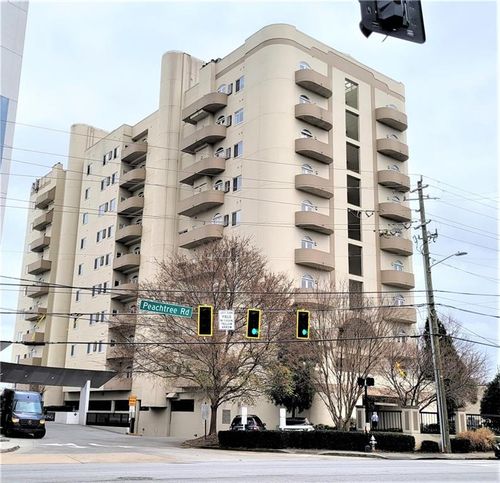 901-2161 Peachtree Rd Ne, Atlanta, GA, 30309-1337 | Card Image