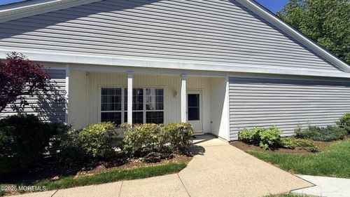 440-440 Bluebird Dr, Monroe, NJ, 08831-5709 | Card Image