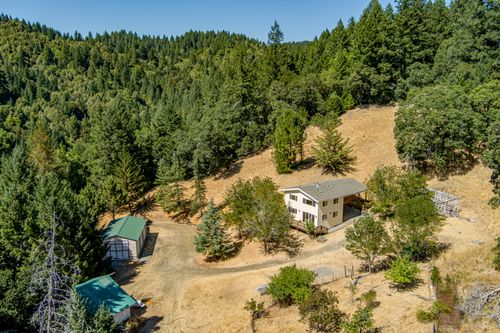 9559 Crooked Prairie Rd, Garberville, CA, 95542 | Card Image