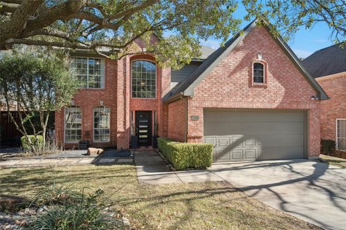 2718 Hidden Lake Dr, Grapevine, TX, 76051-2667 | Card Image