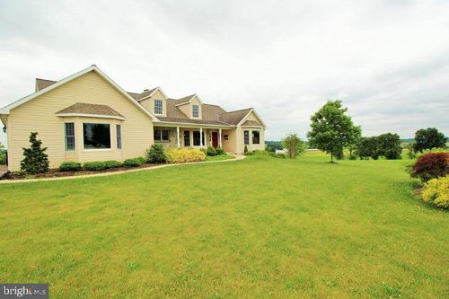 181 King Rd, Cochranville, PA, 19330-9794 | Card Image