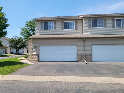 44 Willow Way, Farmington, MN, 55024-8407 | Card Image