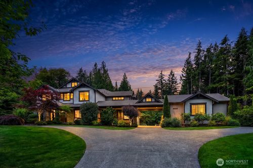 9233 255th Ave Ne, Redmond, WA, 98053-5941 | Card Image