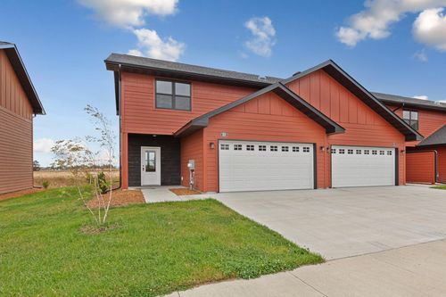 809 Viburnum St, Belle Plaine, MN, 56011-7514 | Card Image