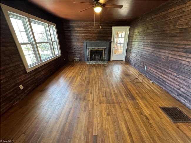 373 Mountainview Rd, House other with 3 bedrooms, 2 bathrooms and null parking in King NC | Image 18