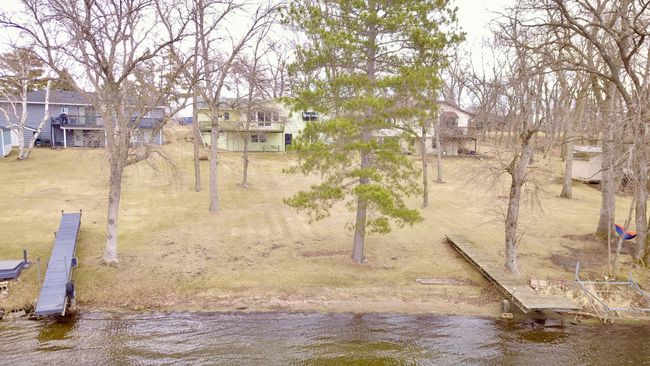 Nearly level to the lake | Image 40