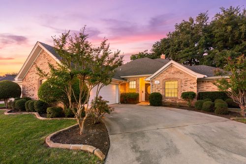 2509 Woodfield Way, Bedford, TX, 76021-2618 | Card Image