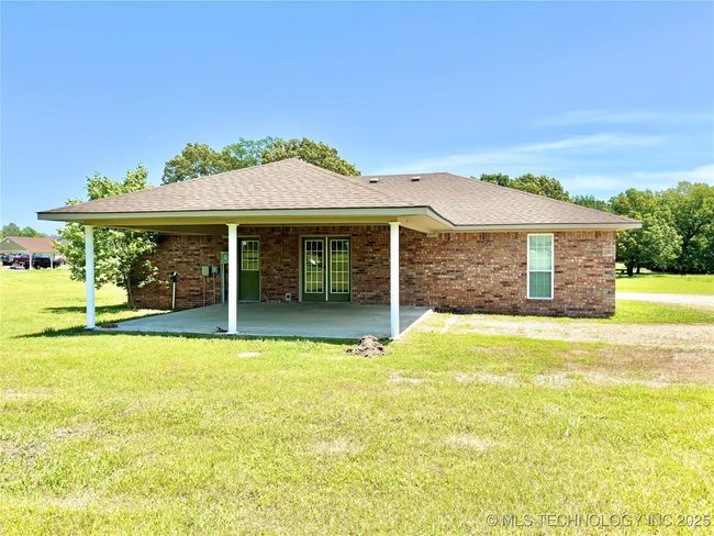 1219 Nw 3 Rd Cir, House other with 3 bedrooms, 2 bathrooms and null parking in Stigler OK | Image 23