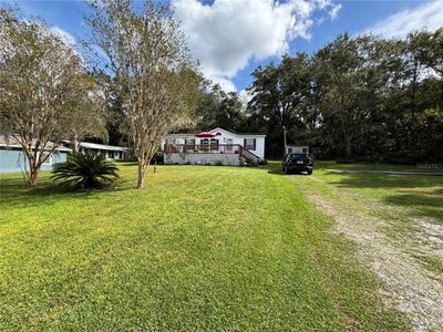 915 Cardinal Lane, House other with 3 bedrooms, 2 bathrooms and null parking in Brooksville FL | Image 1