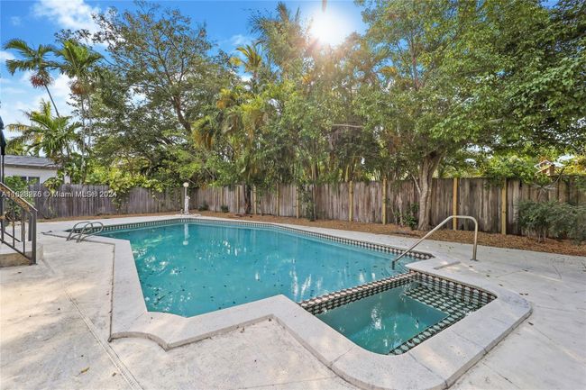 111 E 1st Ct, House other with 3 bedrooms, 3 bathrooms and null parking in Miami Beach FL | Image 7