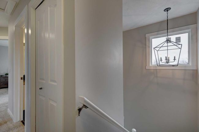 76 Somerside Grove Sw, House other with 3 bedrooms, 4 bathrooms and 4 parking in Calgary AB | Image 14