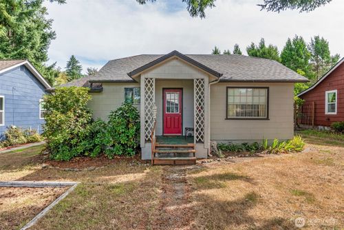 110 Madison St, Ryderwood, WA, 98581-9705 | Card Image