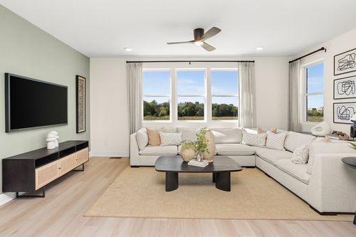 154 Barton Village Blvd, Lebanon, TN, 37090-2226 | Card Image