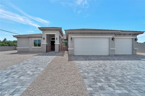 197 E Shelbourne Ave, Las Vegas, NV, 89123-2150 | Card Image
