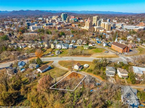 225 S Beaumont St, Asheville, NC, 28801-4235 | Card Image