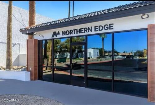 225-2339 W Northern Ave, Phoenix, AZ, 85021-4926 | Card Image