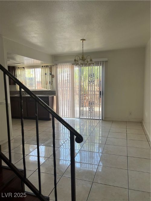 apt-b-1370 Hialeah Dr, Las Vegas, NV, 89119-6324 | Card Image