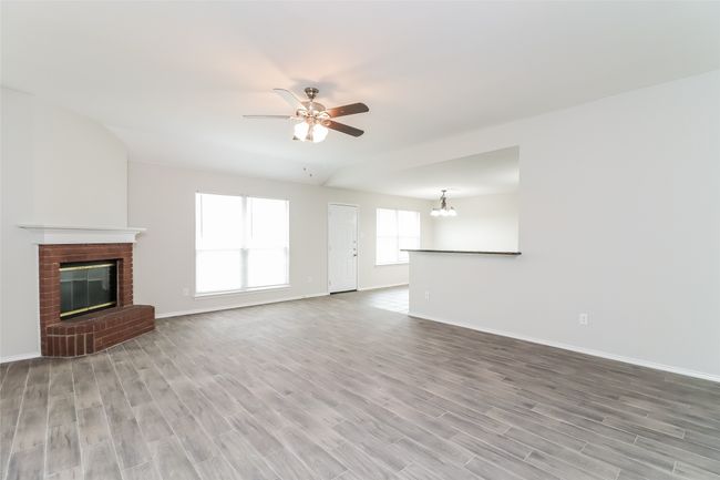 1024 Andrew St, House other with 3 bedrooms, 2 bathrooms and null parking in Burleson TX | Image 5