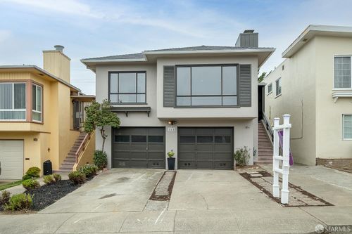 168 Avalon Dr, Daly City, CA, 94015-4553 | Card Image