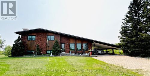 1272 Con 2 & 3 Glackmeyer Road, Cochrane, ON, P0L1C0 | Card Image