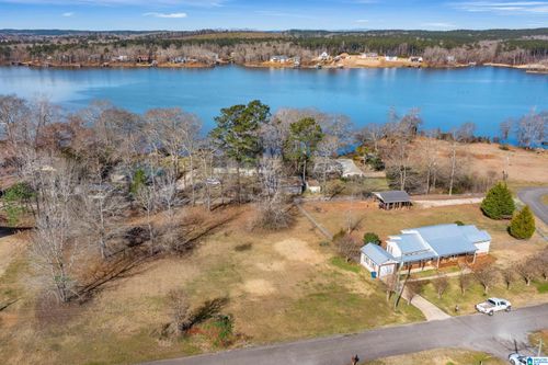 14-1 White Oak Rd, Sylacauga, AL, 35151 | Card Image