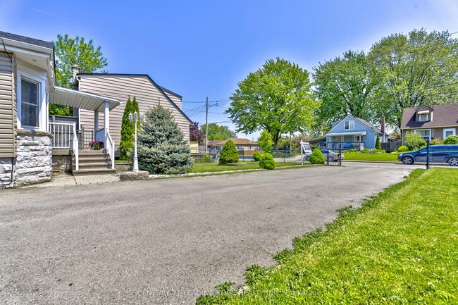 793 Tate Ave, House other with 2 bedrooms, 2 bathrooms and 6 parking in Hamilton ON | Image 40