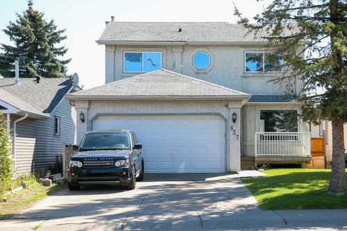 637 Riverbend Drive Se, Calgary, AB, T2C3Y2 | Card Image