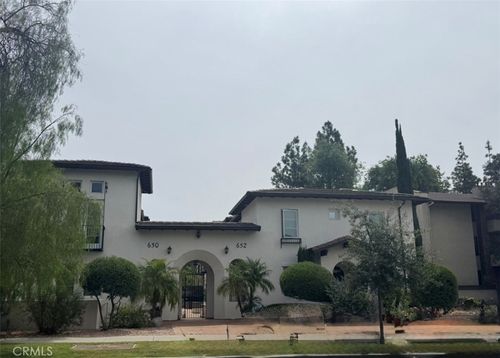 650 S Lake Ave, Pasadena, CA, 91106 | Card Image