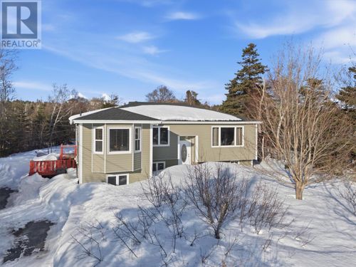 8 Twin Brooks Dr, Paradise, NL, A1L1Y1 | Card Image