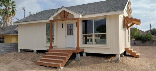 32 Naty Street, Rio Grande City, TX, 78582 | Card Image