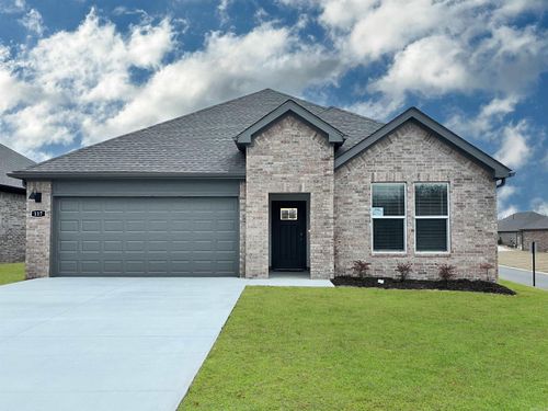 411 Cain Trl, Maumelle, AR, 72113-7875 | Card Image