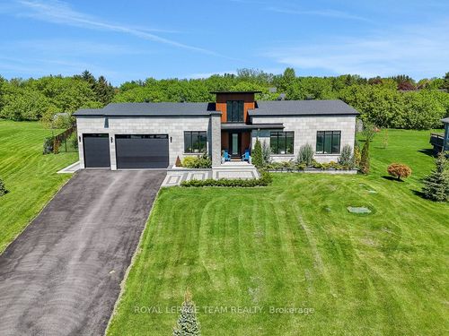 349 Shoreway Dr, Greely, ON, K4P0G2 | Card Image