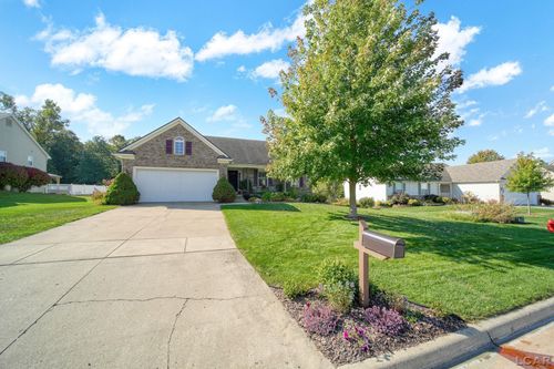 112 Cass Ave, Clinton, MI, 49236-9458 | Card Image