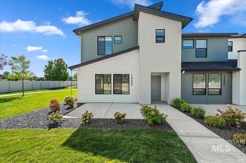 12437 W Victory Rd, Boise, ID, 83709-3772 | Card Image