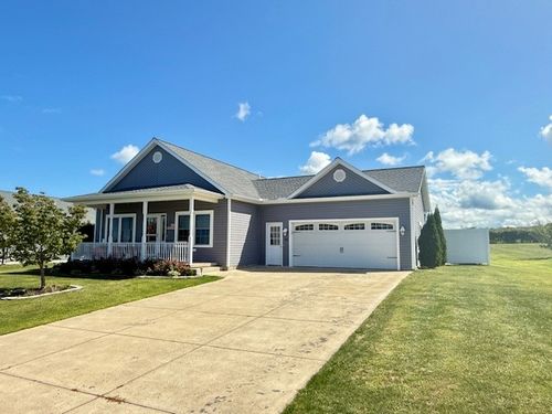 126 Pine Tree Ln, North East, PA, 16428-6716 | Card Image