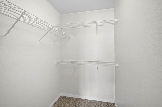 APT-204 - 8827 Manor Loop, Condo with 2 bedrooms, 2 bathrooms and null parking in Lakewood Ranch FL | Image 18
